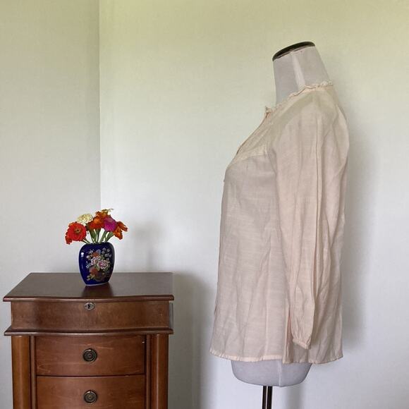 Lauren Conrad Blush Buttondown Top, Size XS - Picture 6 of 10